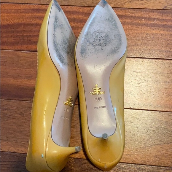 Prada patent leather pumps - Picture 3 of 5